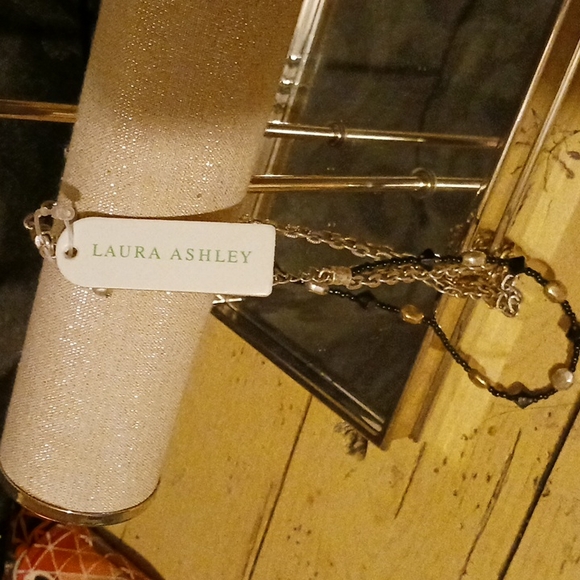 NWT- LAURA ASHLEY Black, Gold, & Silver Beaded, w/ 2 Sep. Gold & Silver Necklace - Picture 5 of 9